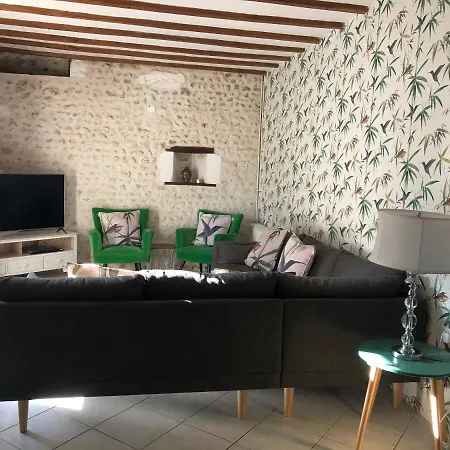 Recently Renovated House With Private Pool - Minutes To Aubeterre Sur Dronne