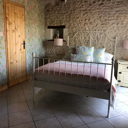 Semesterbostad Recently Renovated House With Private Pool - Minutes To Aubeterre Sur Dronne